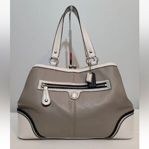 Coach Laura Spectator Shoulder Bag Gray White Pebbled Leather Triple Compartment